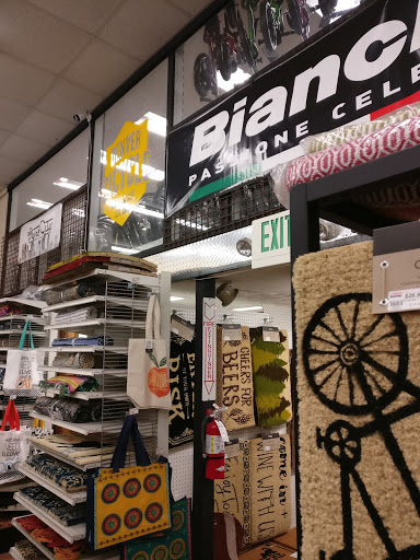 Home Improvement Store «Denver True Value Hardware», reviews and photos, 6420 E Colfax Ave, Denver, CO 80220, USA