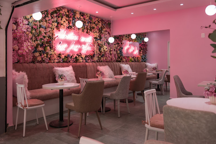 Isabella Café Roma