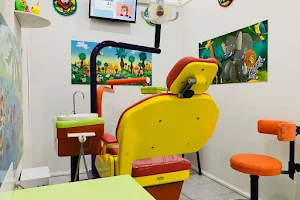 Centro Odontológico Beiró image