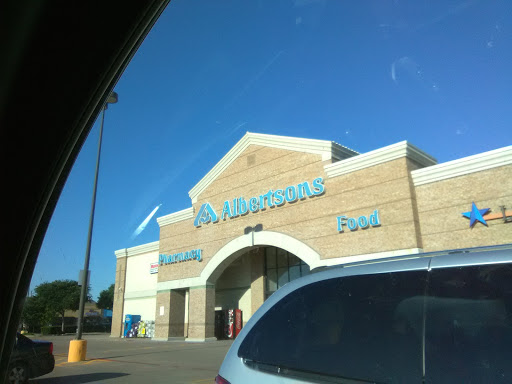 Grocery Store «Albertsons», reviews and photos, 215 N Carrier Pkwy, Grand Prairie, TX 75050, USA