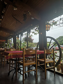 Atmosphère du Restaurant La Taverne à Mimizan - n°4