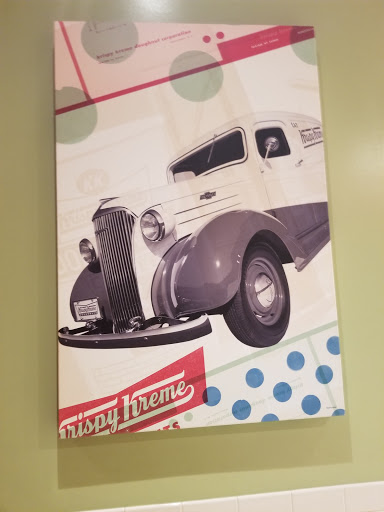 Bakery «Krispy Kreme Doughnuts», reviews and photos, 3860 S Campbell Ave, Springfield, MO 65807, USA