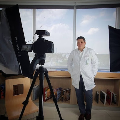 Dr. Gustavo Alberto Vera Perez, Ortopedista