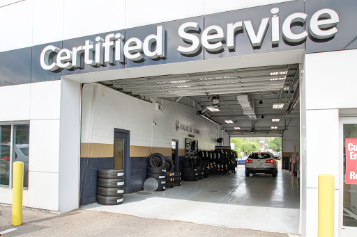 Car Dealer «Ray Laethem Buick GMC», reviews and photos, 17677 Mack Ave, Detroit, MI 48224, USA