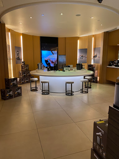 Boutique «Nespresso Boutique & Cafe», reviews and photos, 90 Grant Ave, San Francisco, CA 94108, USA