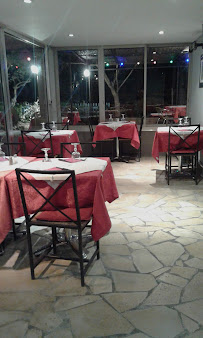 Atmosphère du Restaurant Le Vallon à Le Thoronet - n°2