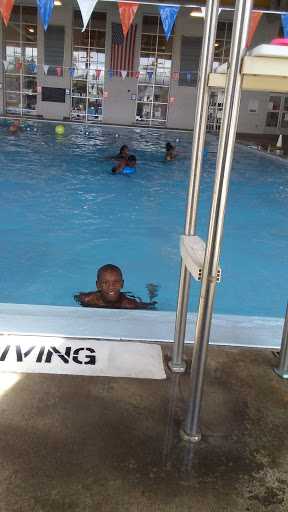 Recreation Center «Gunning Park Recreation Center», reviews and photos, 16700 Puritas Ave, Cleveland, OH 44135, USA