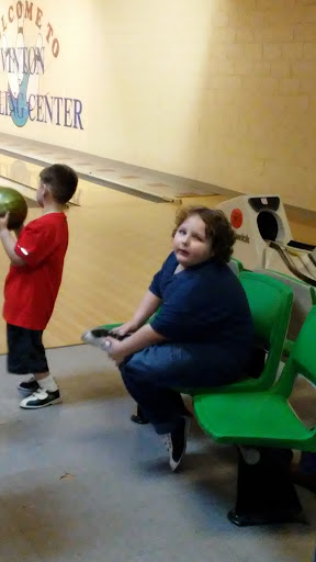 Bowling Alley «Vinton Bowling Center», reviews and photos, 1200 Vinyard Rd, Vinton, VA 24179, USA
