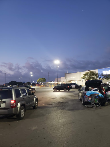 Department Store «Walmart Supercenter», reviews and photos, 550 N Hwy 123 Bypass, Seguin, TX 78155, USA