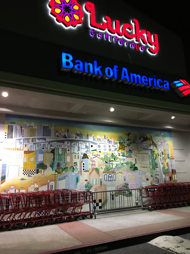 Lucky, 1515 Sloat Blvd, San Francisco, CA 94132, USA, 