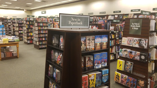 Book Store «Barnes & Noble Booksellers Baton Rouge», reviews and photos, 2590 Citiplace Ct, Baton Rouge, LA 70808, USA