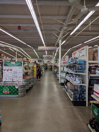 Home Goods Store «Rural King Supply», reviews and photos, 12531 Sportsman Rd, Highland, IL 62249, USA