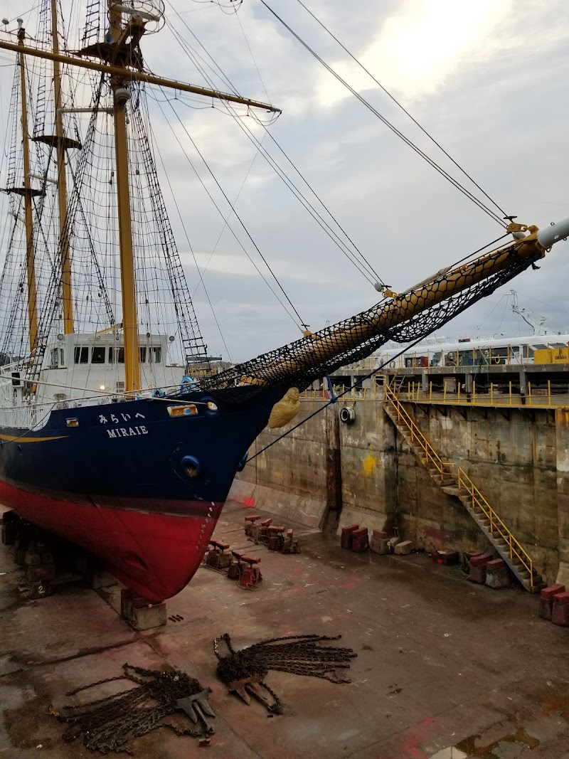 新潟造船㈱ 三崎工場