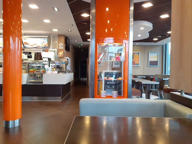 McDonald's - Szekszárd