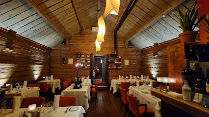 Restaurant Uleåborg 1881 - Aittatori 4-5, 90100 Oulu, Finland