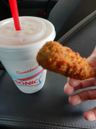 Fast Food Restaurant «Sonic Drive-In», reviews and photos, 2505 17th St, Gulfport, MS 39501, USA