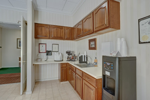 Funeral Home «Loudon Park Cemetery & Loudon Park Funeral Home», reviews and photos, 3620 Wilkens Ave, Baltimore, MD 21229, USA