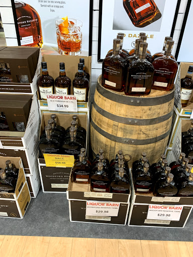 Liquor Store «Liquor Barn», reviews and photos, 2625 Scottsville Rd, Bowling Green, KY 42104, USA