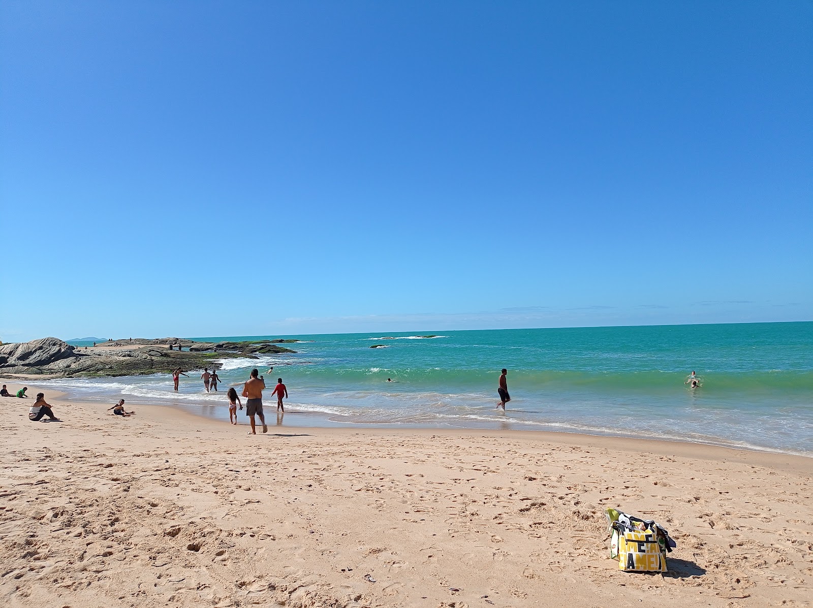 Φωτογραφία του Παραλία Remanso με φωτεινή άμμος επιφάνεια