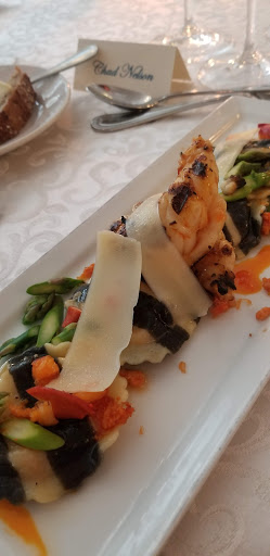 Fine Dining Restaurant «University And Whist Club», reviews and photos, 805 N Broom St, Wilmington, DE 19806, USA