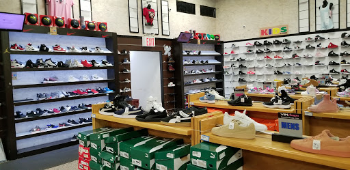 Clothing Store «V.I.M.», reviews and photos, 4812 5th Ave, Brooklyn, NY 11220, USA