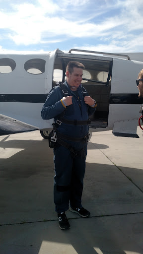 Skydiving Center «Sky Down Skydiving», reviews and photos, 5111 Aviation Way, Caldwell, ID 83605, USA