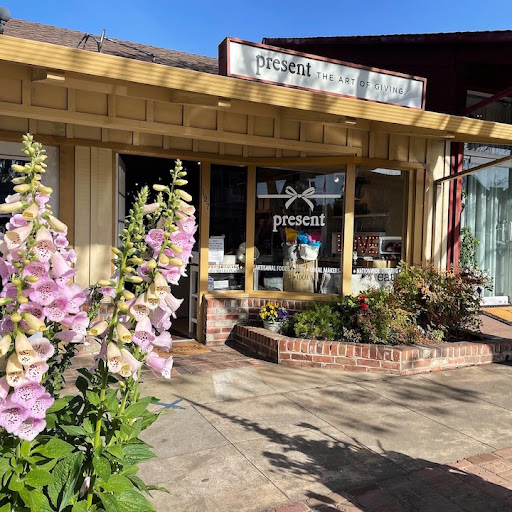 Present, 127 Main St, Los Altos, CA 94022, USA, 