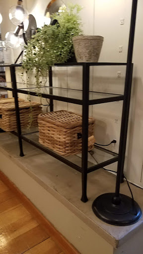 Furniture Store «Pottery Barn», reviews and photos, 2700 Clarendon Blvd r100, Arlington, VA 22201, USA