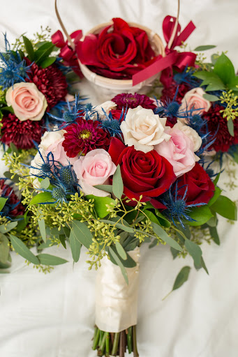 Florist «Annie Occasion for Any Occasion», reviews and photos, 148 S Bloomingdale Rd #110, Bloomingdale, IL 60108, USA