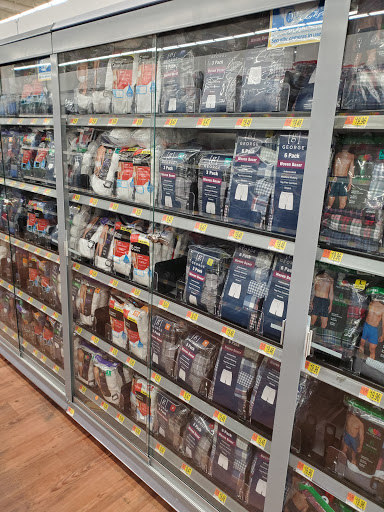 Department Store «Walmart Supercenter», reviews and photos, 6721 Chesapeake Center Dr, Glen Burnie, MD 21060, USA