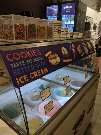 Cookie Shop «Insomnia Cookies», reviews and photos, 12101 University Blvd #225, Orlando, FL 32817, USA