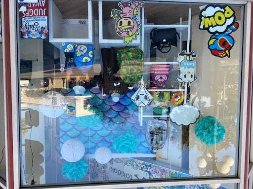 Gift Shop «Puff Monkey Pop Culture Shop», reviews and photos, 427 S Myrtle Ave, Monrovia, CA 91016, USA