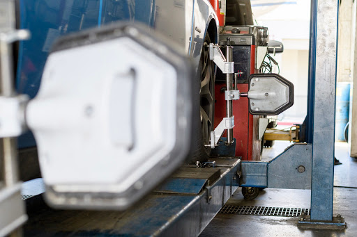 Tire Shop «C & R Tire - Scottsdale», reviews and photos, 9580 E Raintree Dr, Scottsdale, AZ 85260, USA