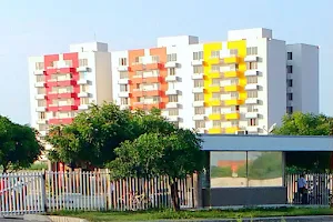 Conjunto Residencial Portal de Soledad Apartamentos image