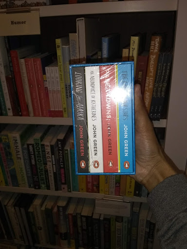 Gift Shop «Face In A Book», reviews and photos, 4359 Town Center Blvd, El Dorado Hills, CA 95762, USA