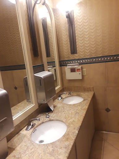 Casino «Hollywood Casino at Charles Town Races», reviews and photos, 580 E 5th Ave, Ranson, WV 25438, USA