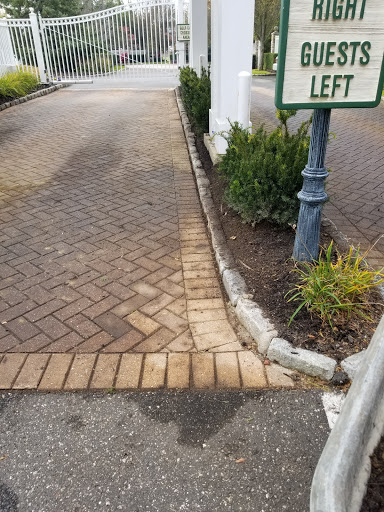 Golf Course «Willow Creek Golf & Country Club - NY», reviews and photos, 1 Clubhouse Dr, Mt Sinai, NY 11766, USA