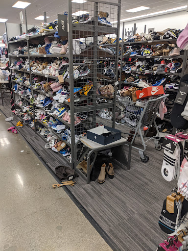 Department Store «Nordstrom Rack Cerritos Best Plaza», reviews and photos, 11111 183rd St, Cerritos, CA 90703, USA