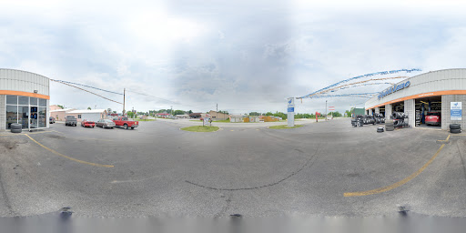 Tire Shop «Quick Lane Tire and Auto Center», reviews and photos, 1304 S Jackson St, Salem, IN 47167, USA