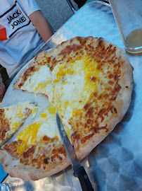 Plats et boissons du Pizzas à emporter Arenal Pizza à Nant - n°4