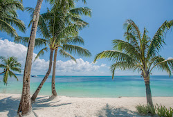 Bulabog South Beach'in fotoğrafı çok temiz temizlik seviyesi ile
