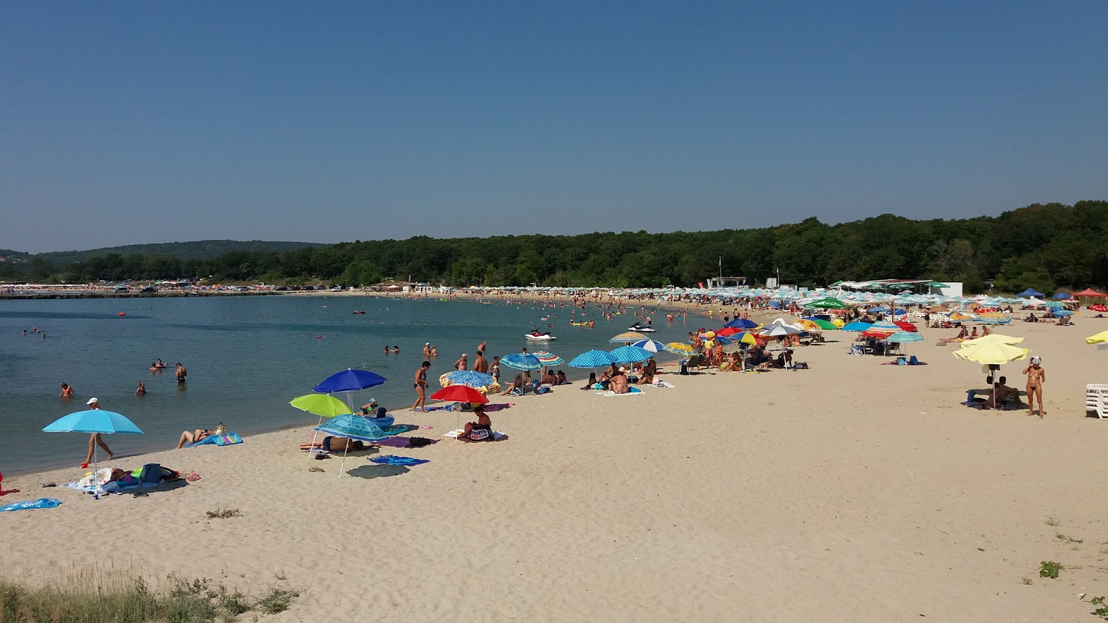 Foto van Pearl beach met hoog niveau van netheid