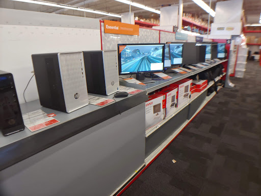 Office Supply Store «Staples», reviews and photos, 13013 Seminole Blvd, Largo, FL 33778, USA