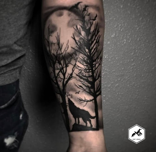 Explore broken heart tattoo ideas for guys, creative tattoo ideas in San Antonio, available at Platinum Tattoos & Piercings