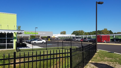 Storage Facility «Extra Space Storage», reviews and photos, 915 Lincoln Hwy, Morrisville, PA 19067, USA