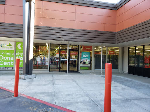 Thrift Store «Value Village», reviews and photos