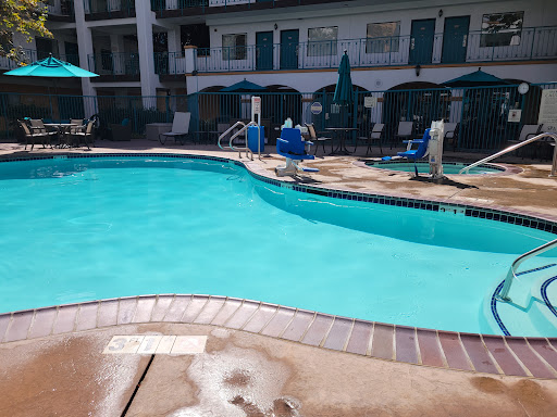 Quality Suites Downtown San Luis Obispo image