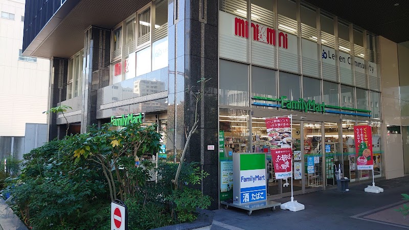 ファミリーマート 松山日銀前店