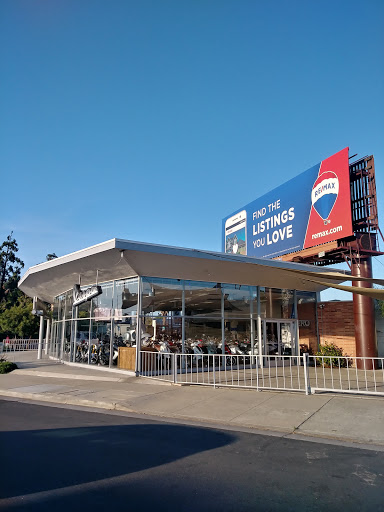 BMW Motorcycle Dealer «San Jose BMW Motorcycles», reviews and photos, 1990 W San Carlos St, San Jose, CA 95128, USA