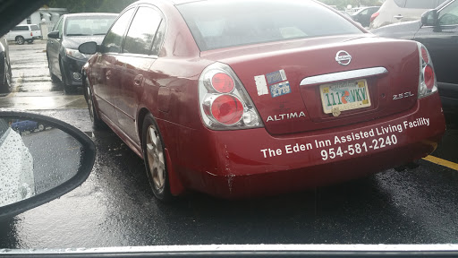 Thrift Store «Red White & Blue Thrift Store», reviews and photos, 12640 NE 6th Ave, Miami, FL 33161, USA